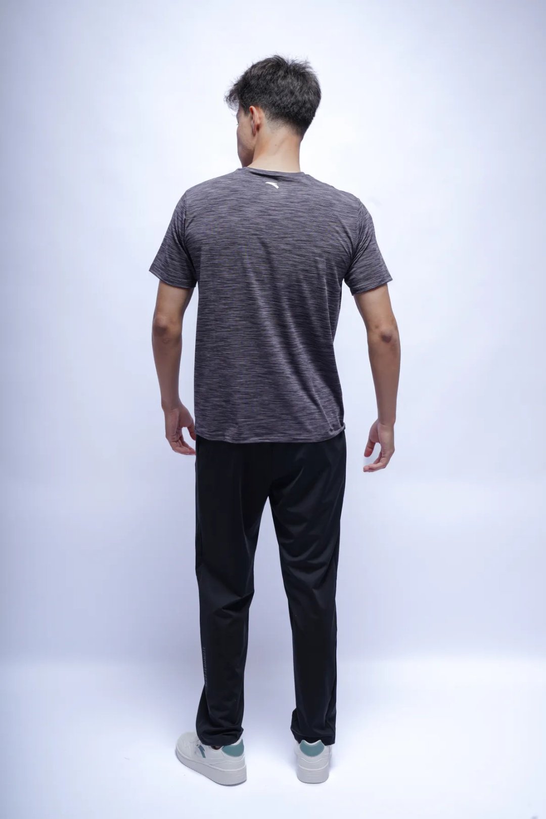 Спортивные брюки Anta 852521316-2 черные XXXL 56-58 купить,NaN