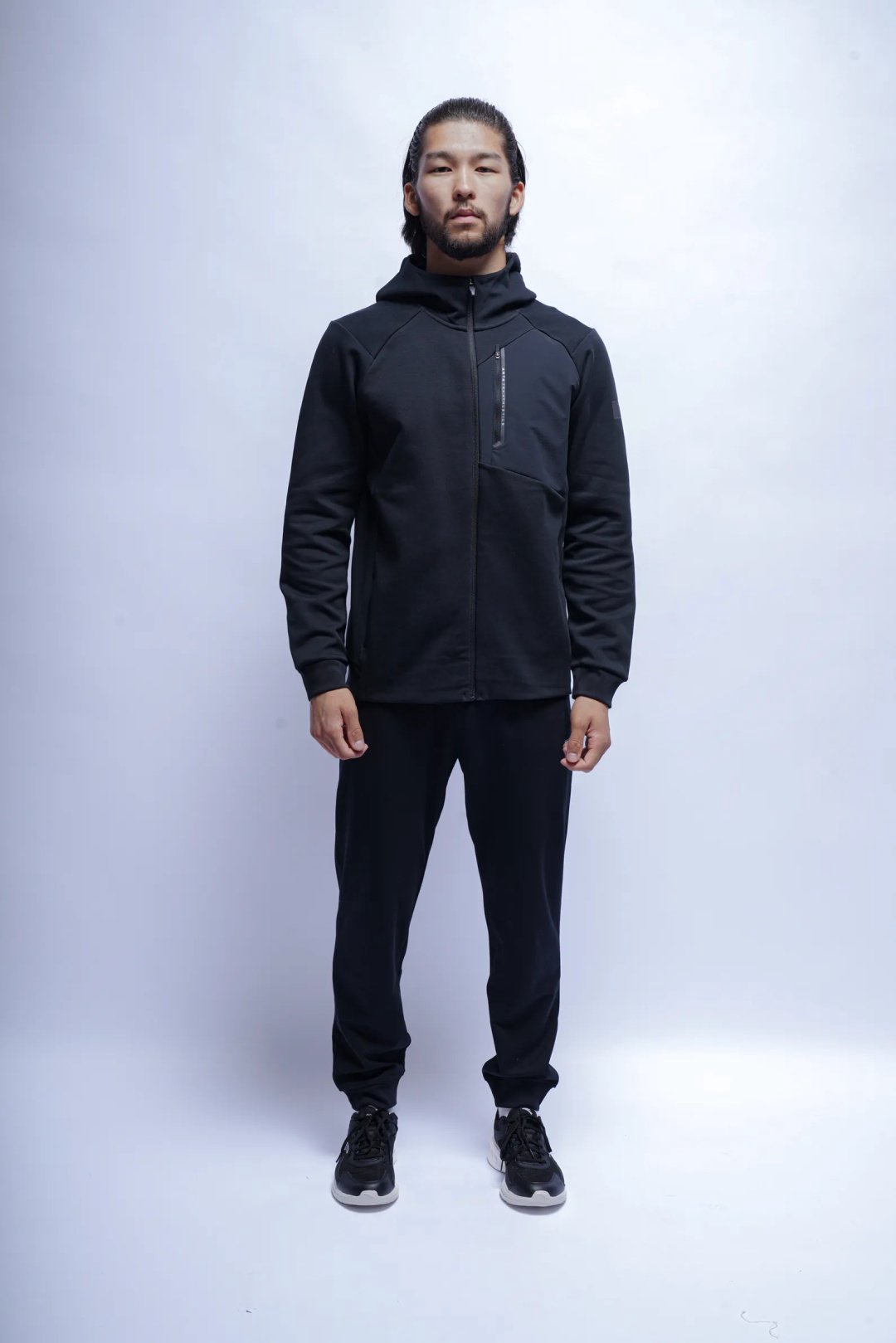 Толстовка Anta 852537704N-4 черные XXL 54-56 купить,NaN