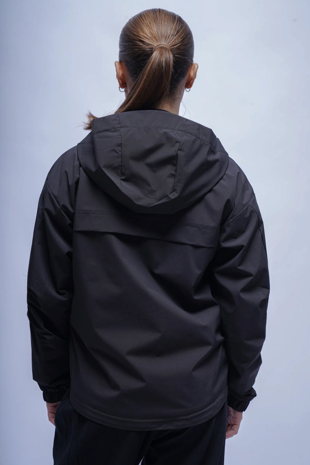 Ветровка Anta 862537611N-6 черные XXL 54-56 купить,NaN