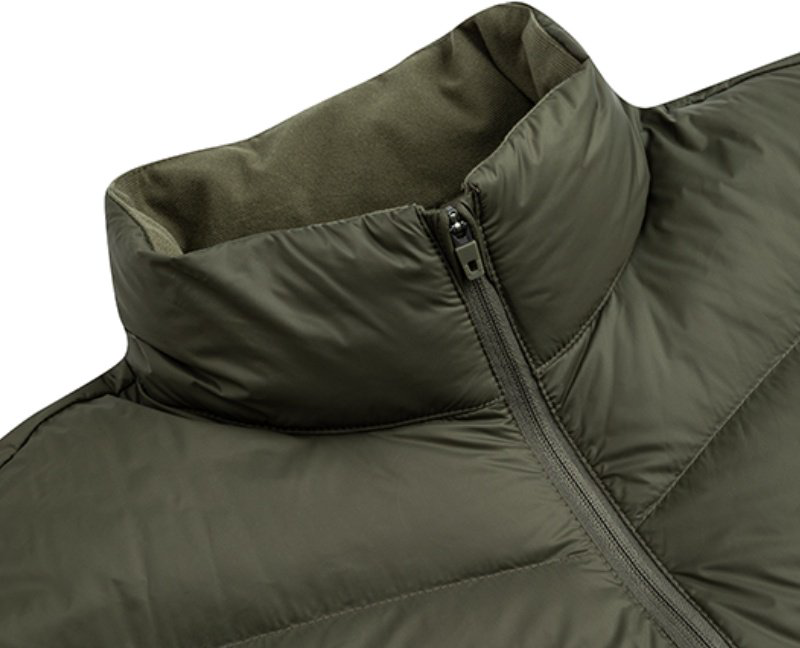 Демисезонная куртка Anta 852447921-3 зеленые L 50-52 купить,NaN