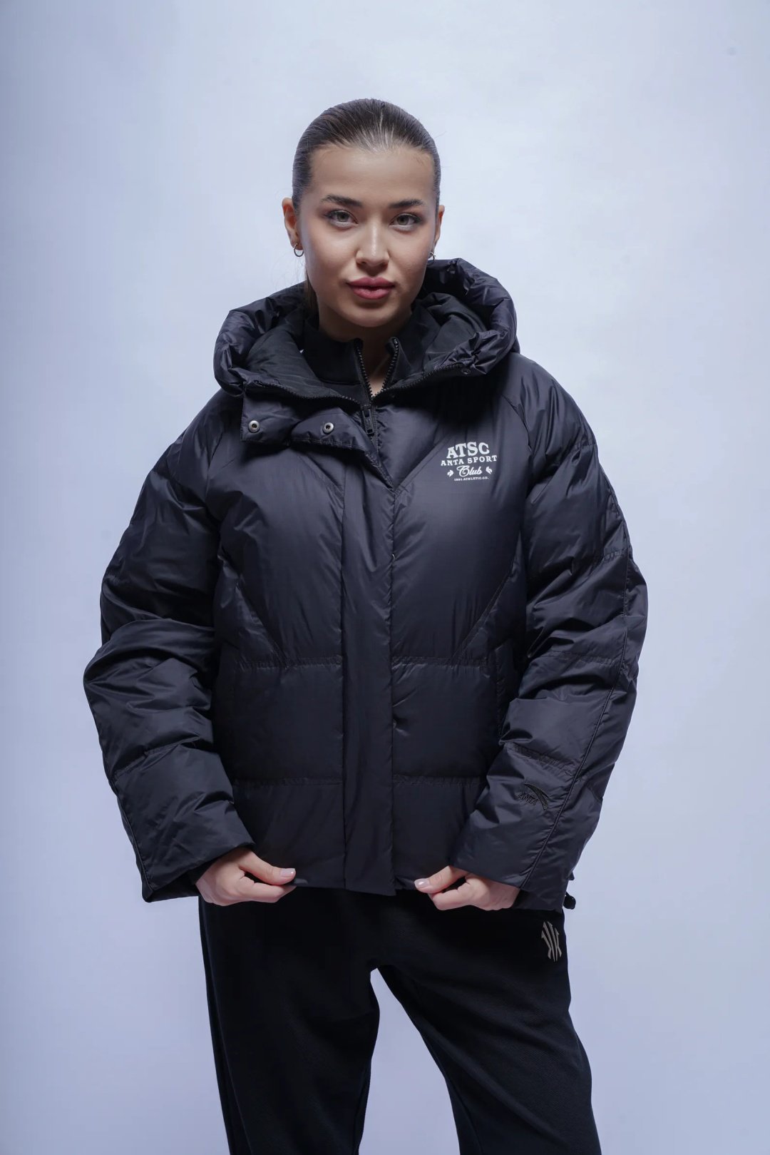 Пуховик Anta 862548903N-3 черные XS
