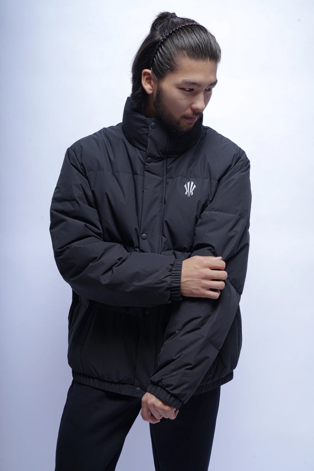 Пуховик Anta 872541908-3 черные XL 52-54