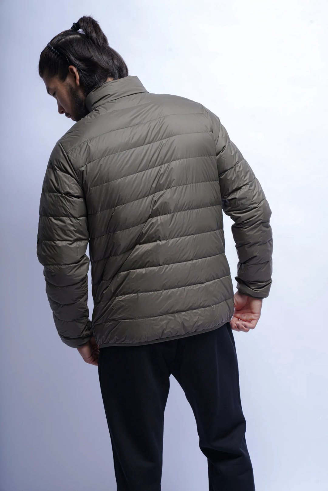 Демисезонная куртка Anta 852547916-4 зеленые XL 52-54 купить,32890