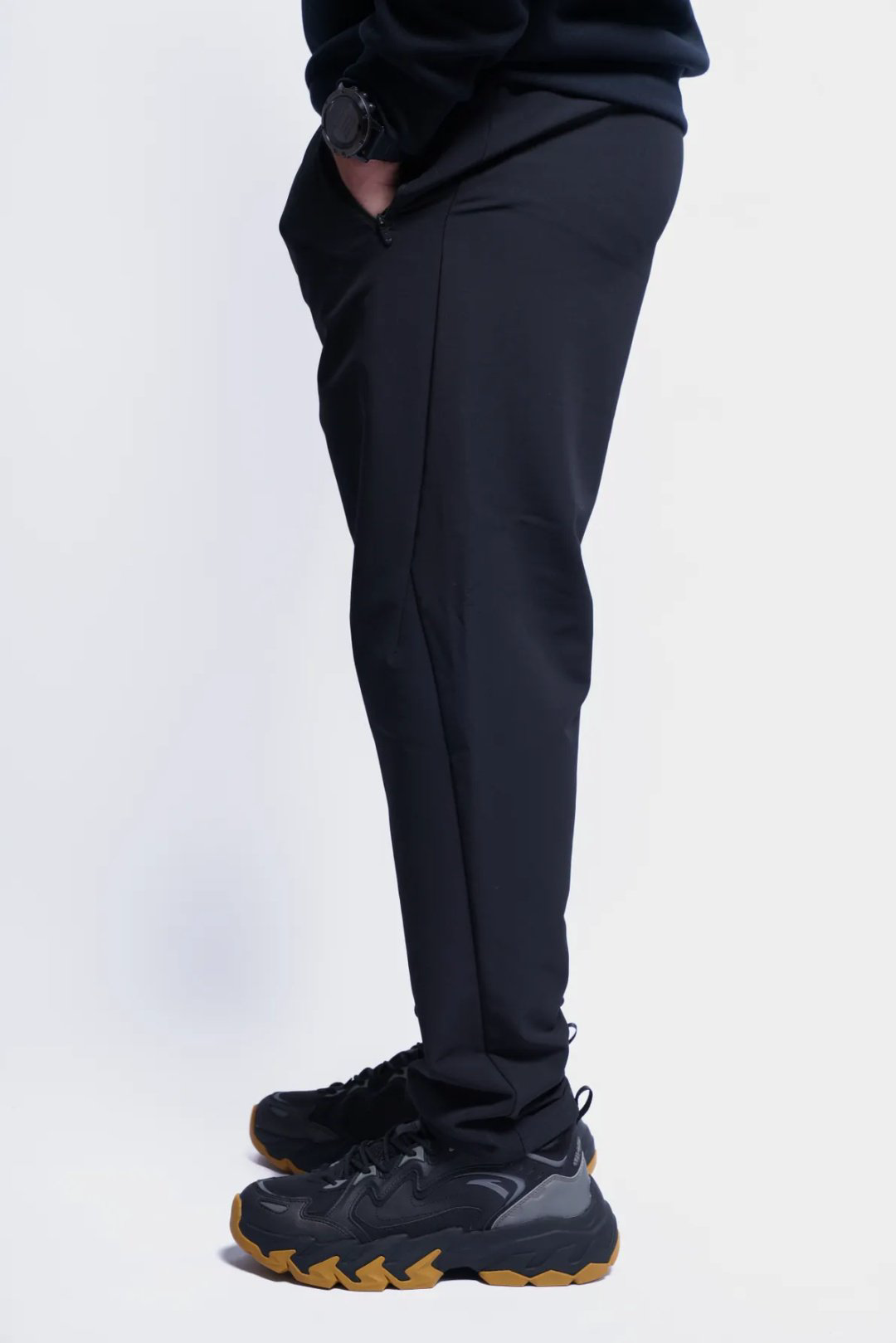 Спортивные брюки Anta 852445501N-1 черные XXL 54-56 купить,11722