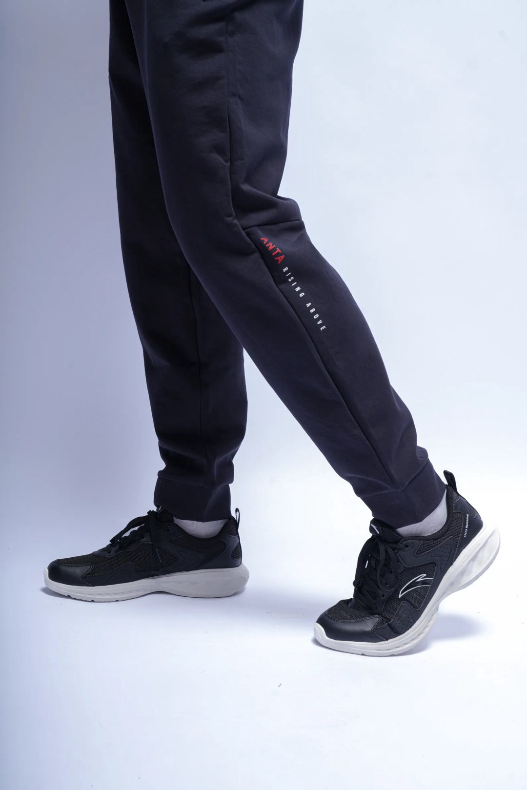 Спортивные брюки Anta 852537323-2 черные S 46-48 купить,25190