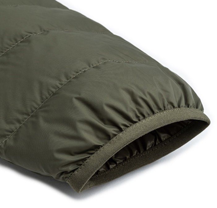 Демисезонная куртка Anta 852447921-3 зеленые M 48-50 купить,NaN