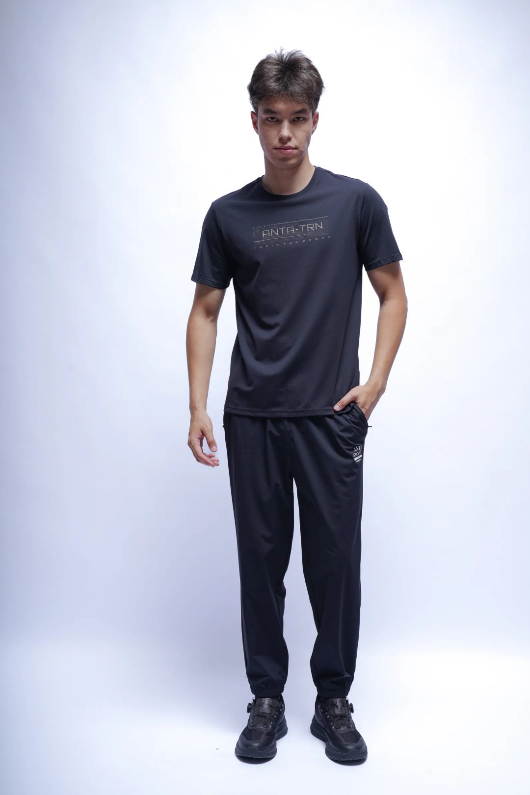 Спортивные брюки Anta 852538304-2 черные XXXL 56-58 купить,NaN