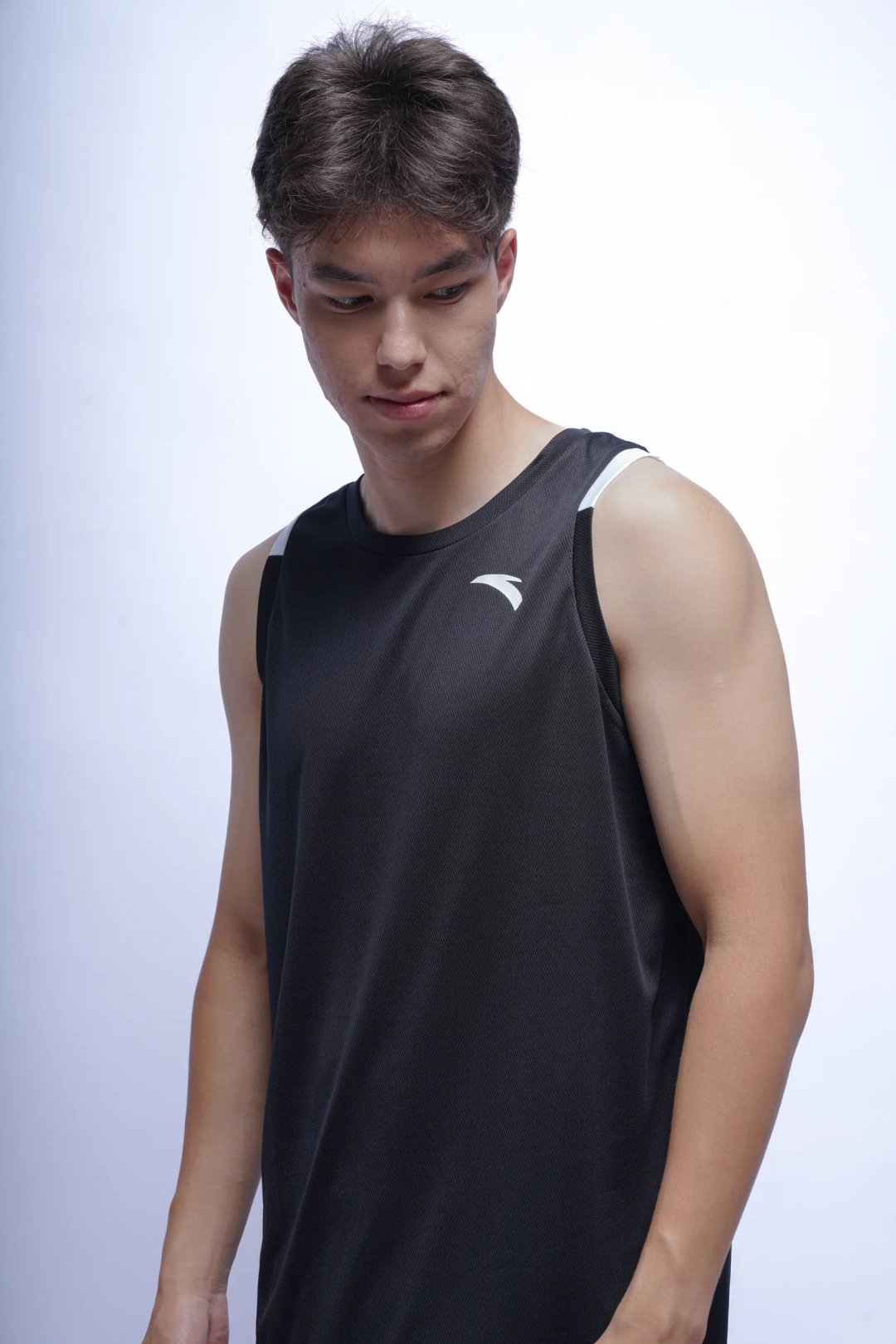Спортивный костюм Anta 852531207-5 черные XXXL 56-58 купить,NaN