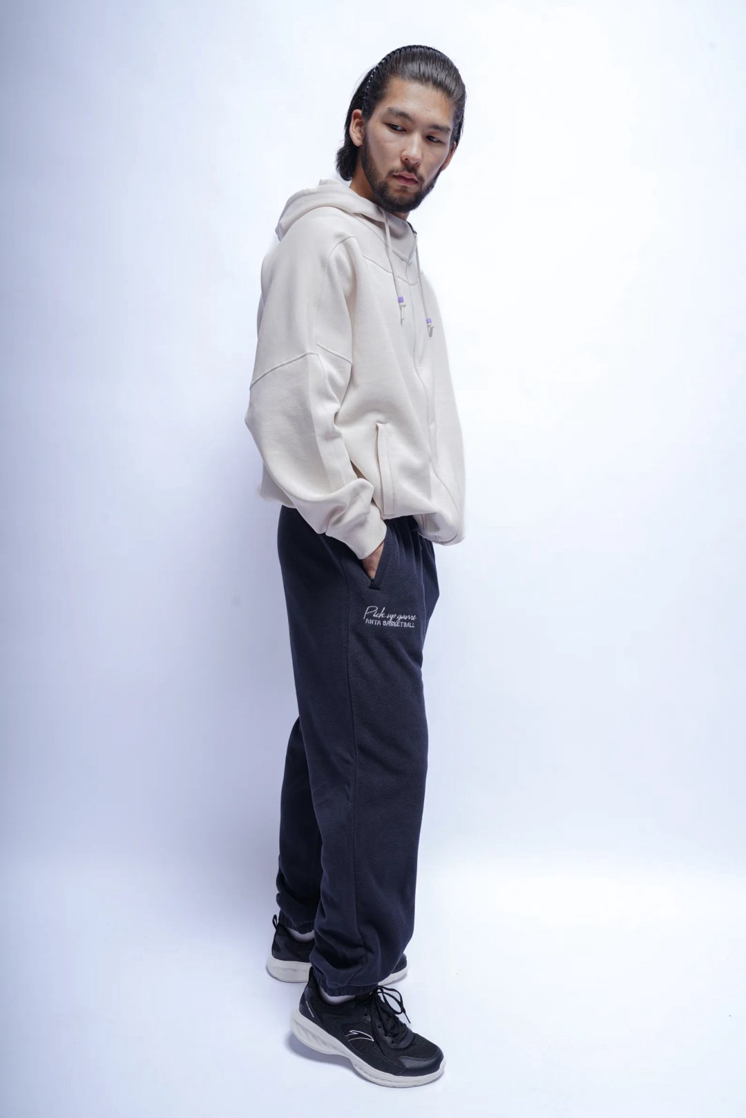 Спортивные брюки Anta 852531301D-3 черные XXXXL 58-60 купить,22690