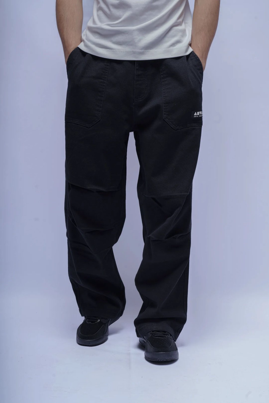 Повседневные брюки Anta 872548503N-2 черные XXL 54-56 купить,33590