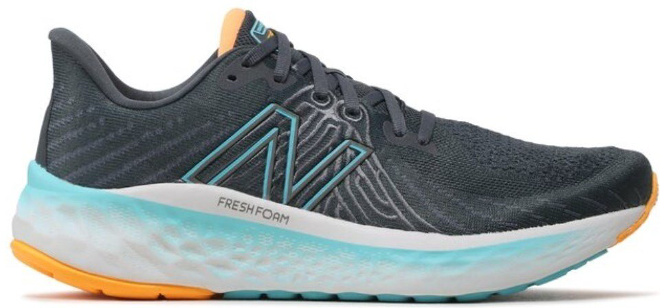 Кроссовки New Balance серый купить,89900