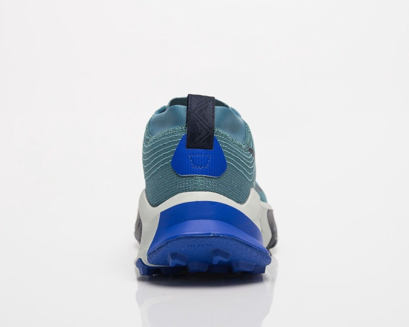Кроссовки Nike бирюзовый купить,NaN