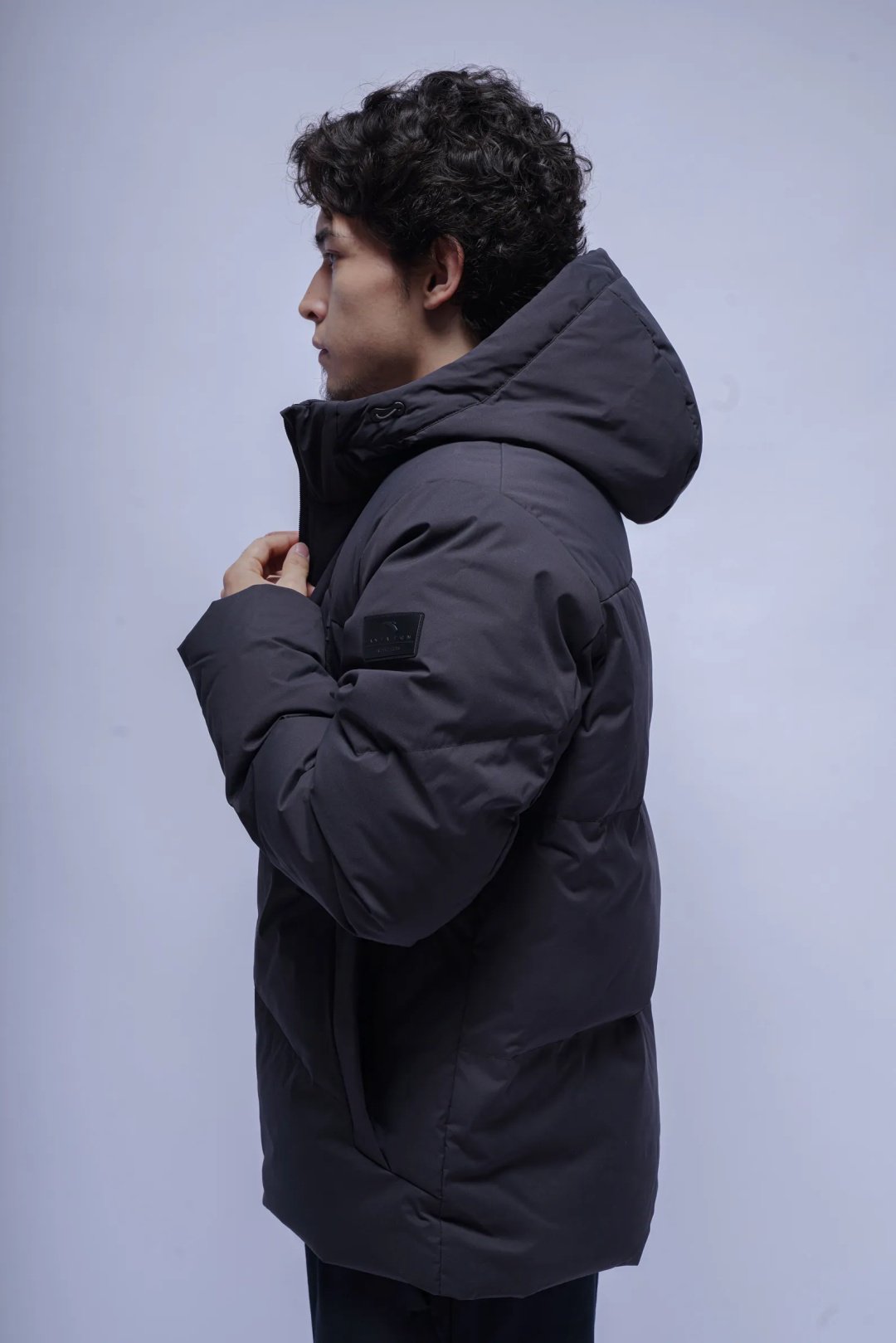 Пуховик Anta 852547919N-4 черные XXXXL 58-60 купить,76290