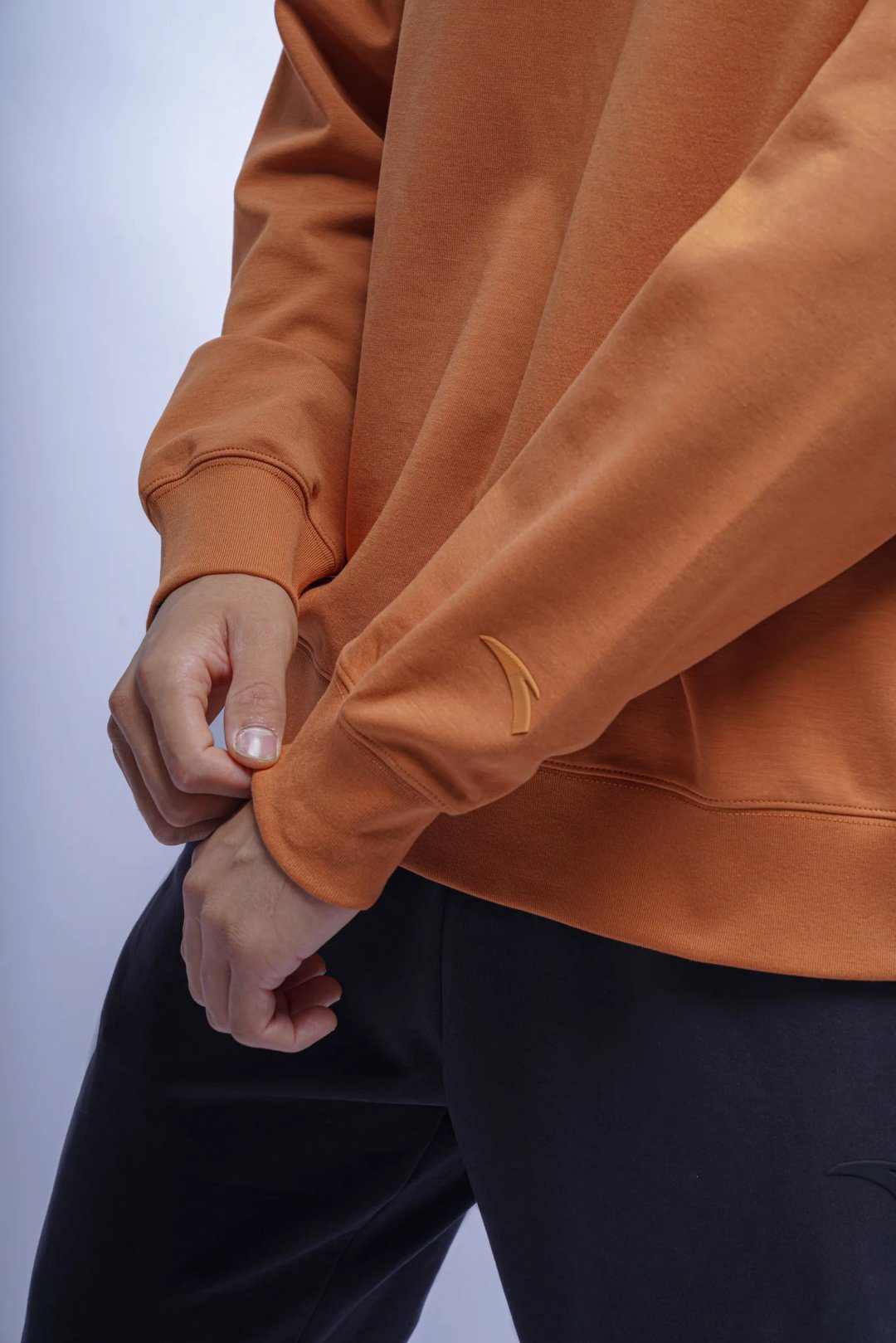 Свитшот Anta 852538706-4 оранжевые XXL 54-56 купить,30790