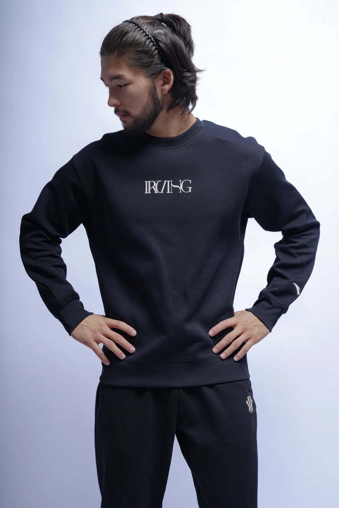 Свитшот Anta 872531712-3 черные XXL 54-56