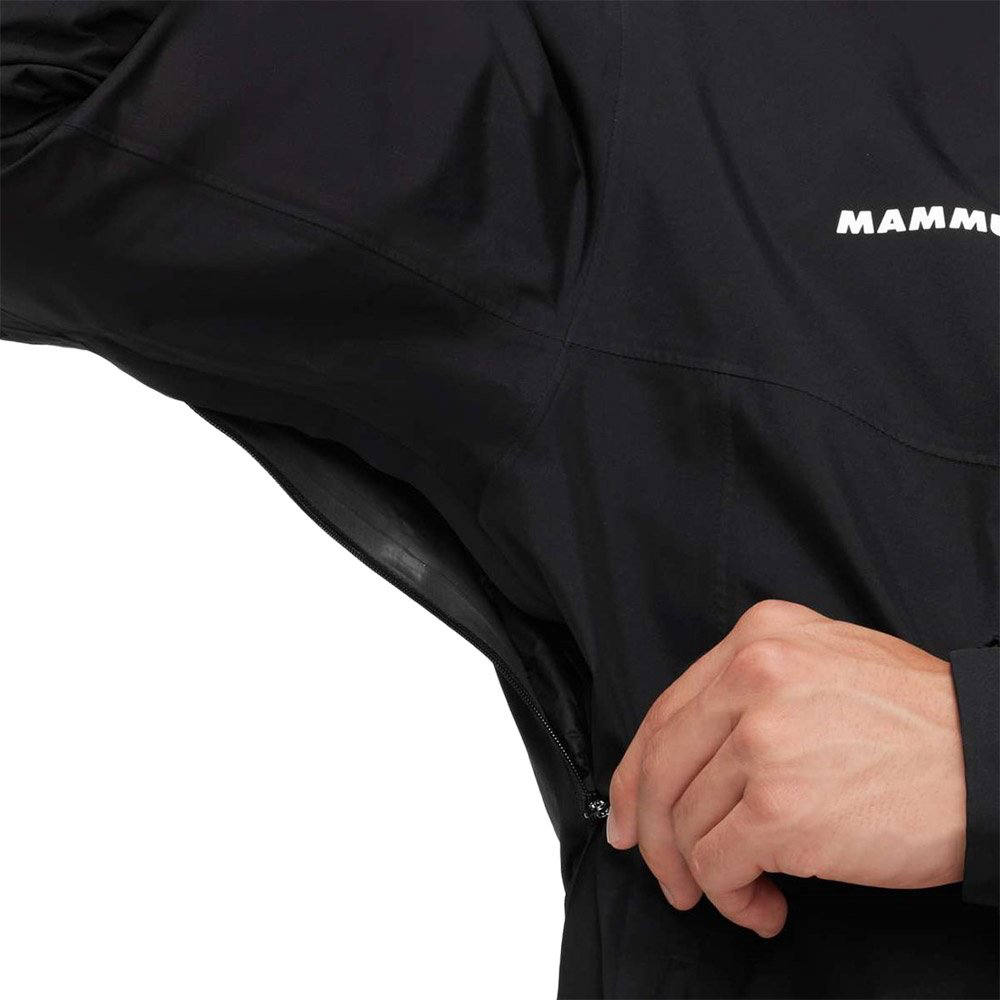 Демисезонная куртка Mammut черный купить,NaN