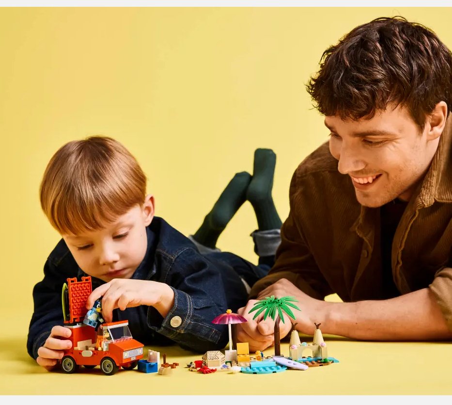 Конструктор LEGO Duplo Bluey Пляжная и семейная поездка на машине, деталей 133 шт купить,NaN