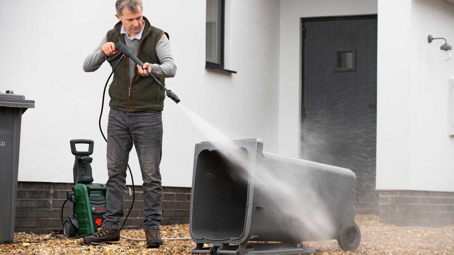 Мойка высокого давления Bosch электрический 130 бар, UniversalAquatak 130 06008A7B00 купить,NaN