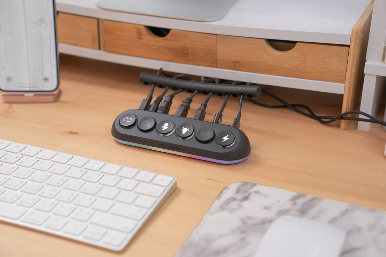 Картридер Streamplify HUB DECK 5 USB 2.0 для USB 2.0, USB 3.0 купить,29000