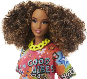 Кукла-модель Barbie Fashionistas. Барби в футболке-платье Good Vibes HPF770, 29 см купить,NaN