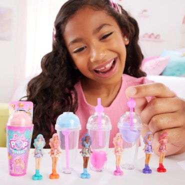 Кукла-сюрприз Barbie BarbieLand HYM26, 3.8 см