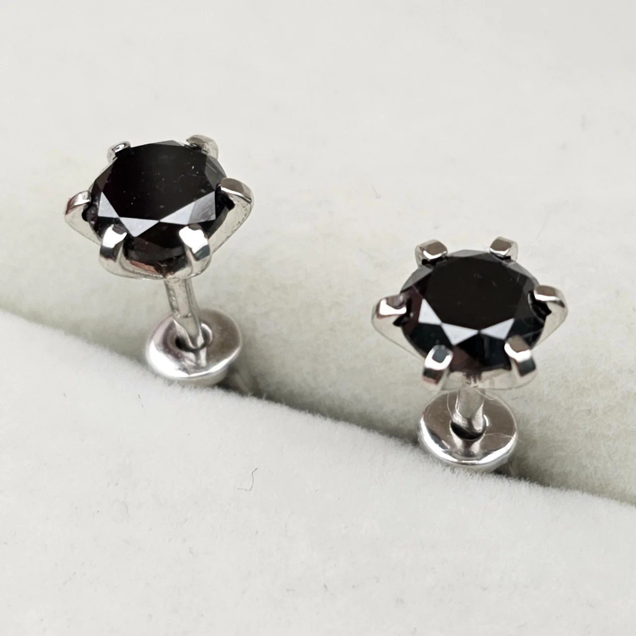Серьги Deimantas 108344052 1,31гр 1,4ct. купить,NaN