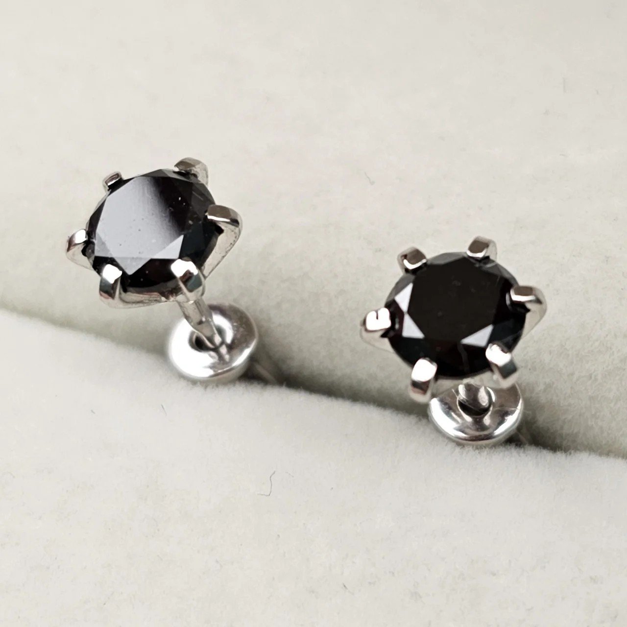 Серьги Deimantas 108344052 1,31гр 1,4ct. купить,NaN