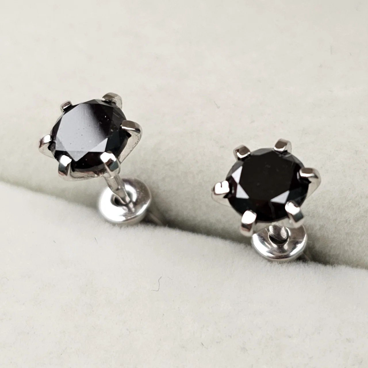 Серьги Deimantas 108344052 1,31гр 1,4ct. купить,NaN