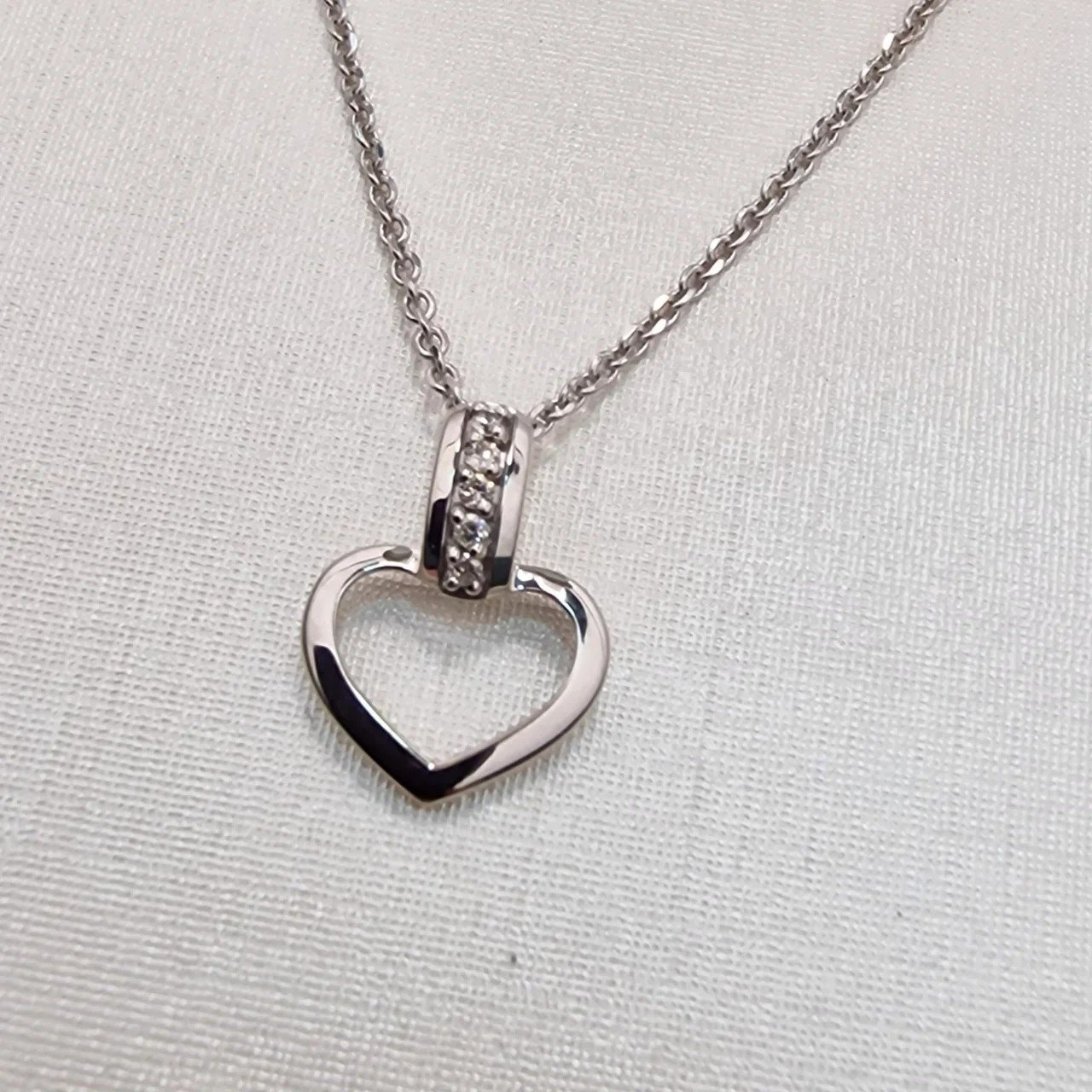 Кулон Deimantas 108343912 0,56гр 0,042ct. купить,NaN