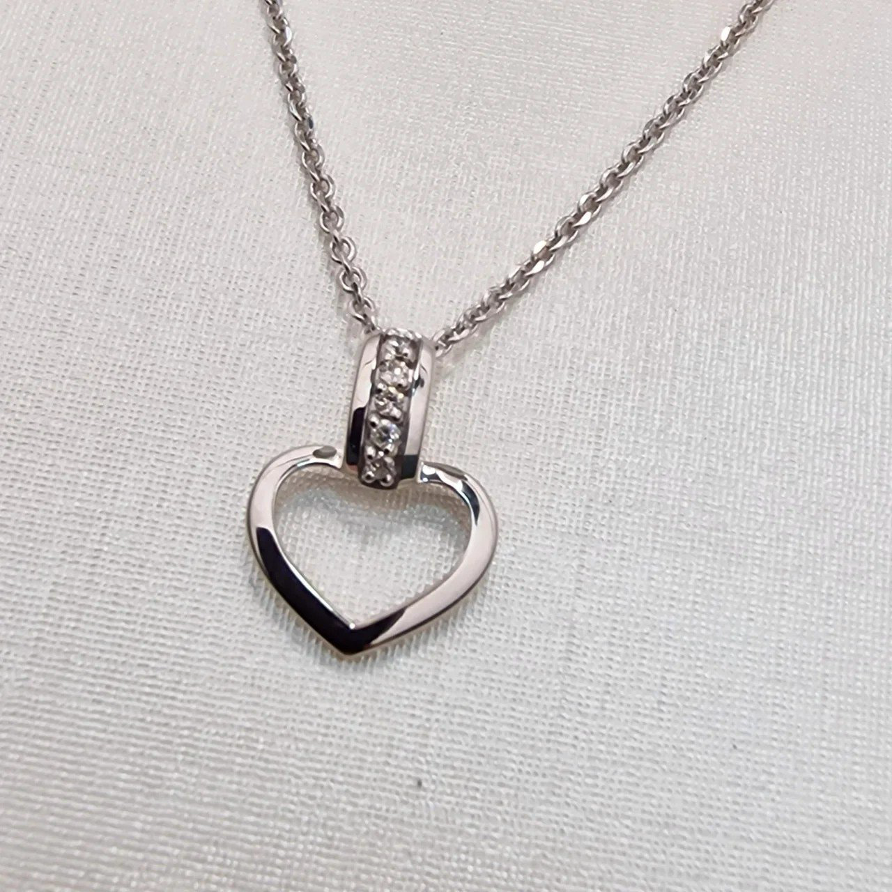 Кулон Deimantas 108343912 0,56гр 0,042ct. купить,NaN