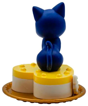 Фигурка Bandai Luna 6 см 1 шт