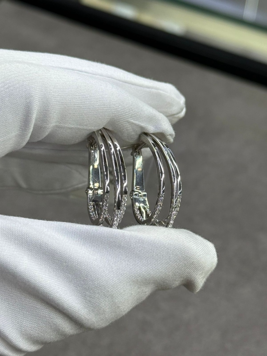 Серьги Leto 871-2200 золото 10.63гр купить,NaN