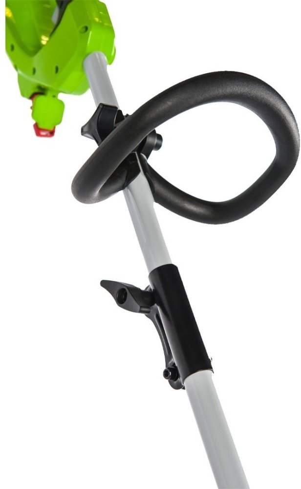 Снегоуборочная машина Greenworks GD40SSK4, 40V, 30 см, с 1хАКБ 4 Ач и ЗУ (2600807UB) купить,NaN