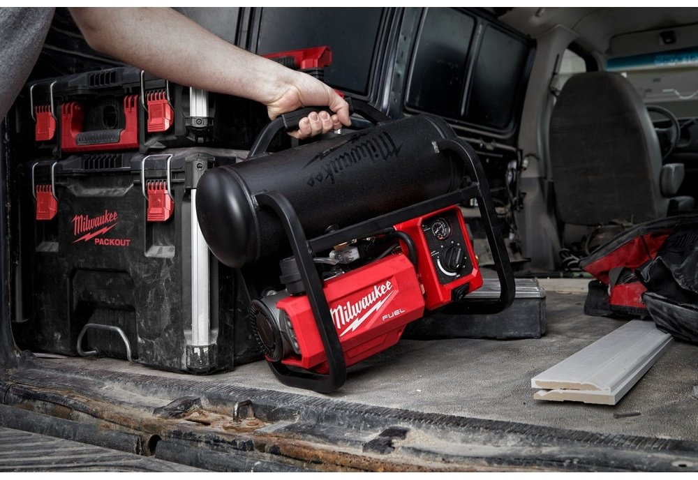 Компрессор безмасляный Milwaukee M18 FAC-0 4933472166, 2.8 бар купить,NaN