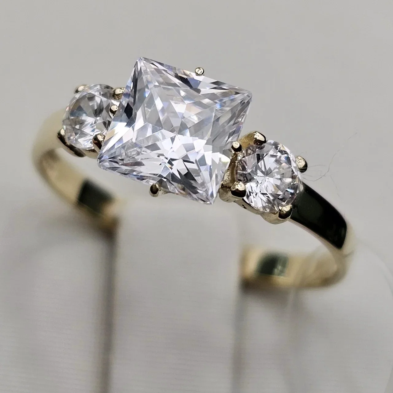 Кольцо Deimantas 116176766 17р 1.89гр купить,NaN