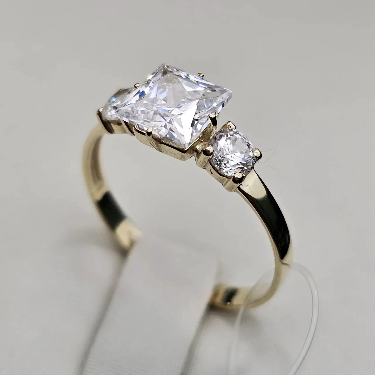 Кольцо Deimantas 116176766 17р 1.89гр купить,NaN