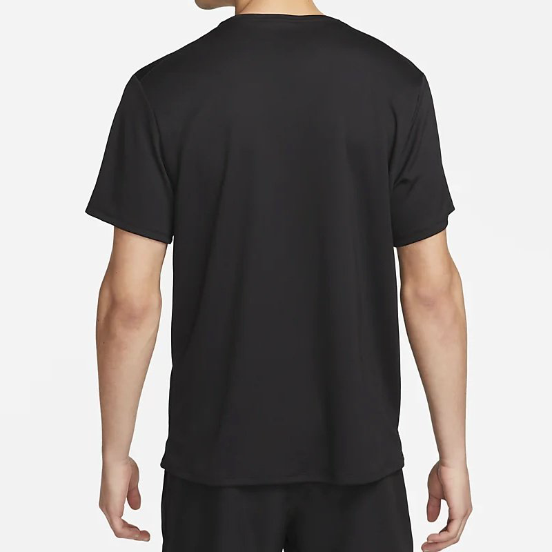 Футболка Nike однотонный черный купить,NaN