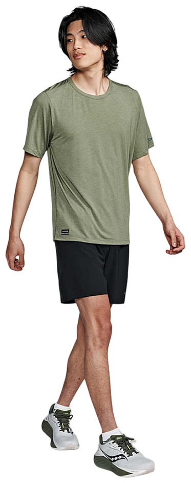 Футболка Saucony зеленый купить,NaN