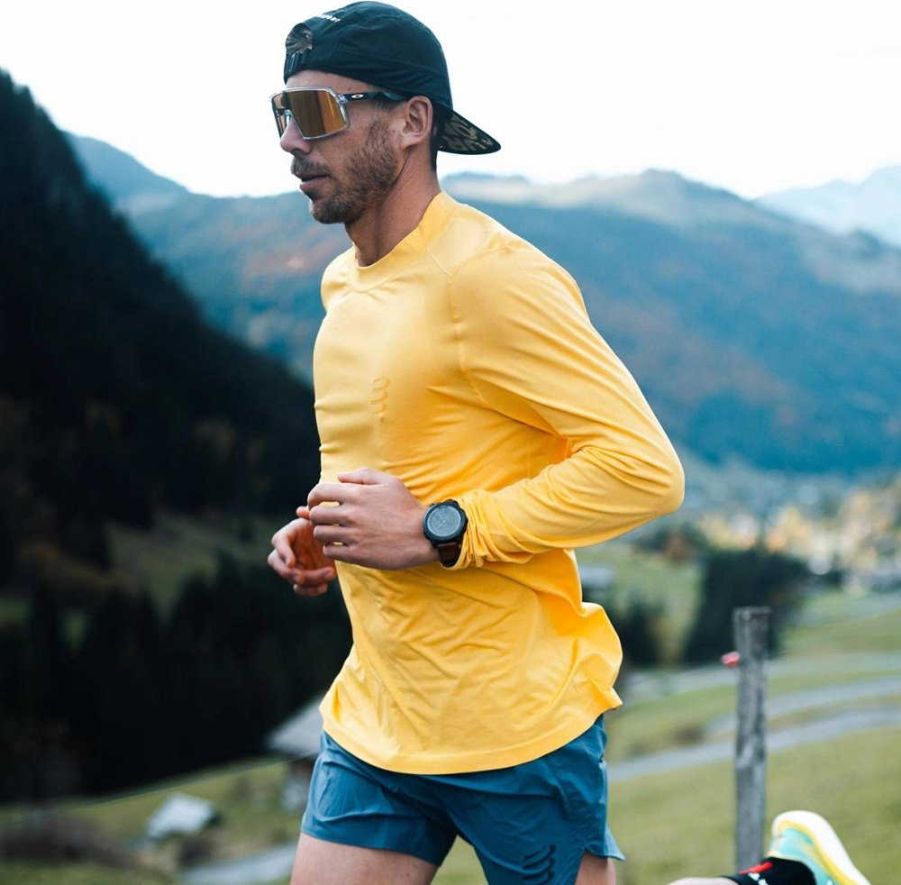 Лонгслив Compressport желтый купить,39900