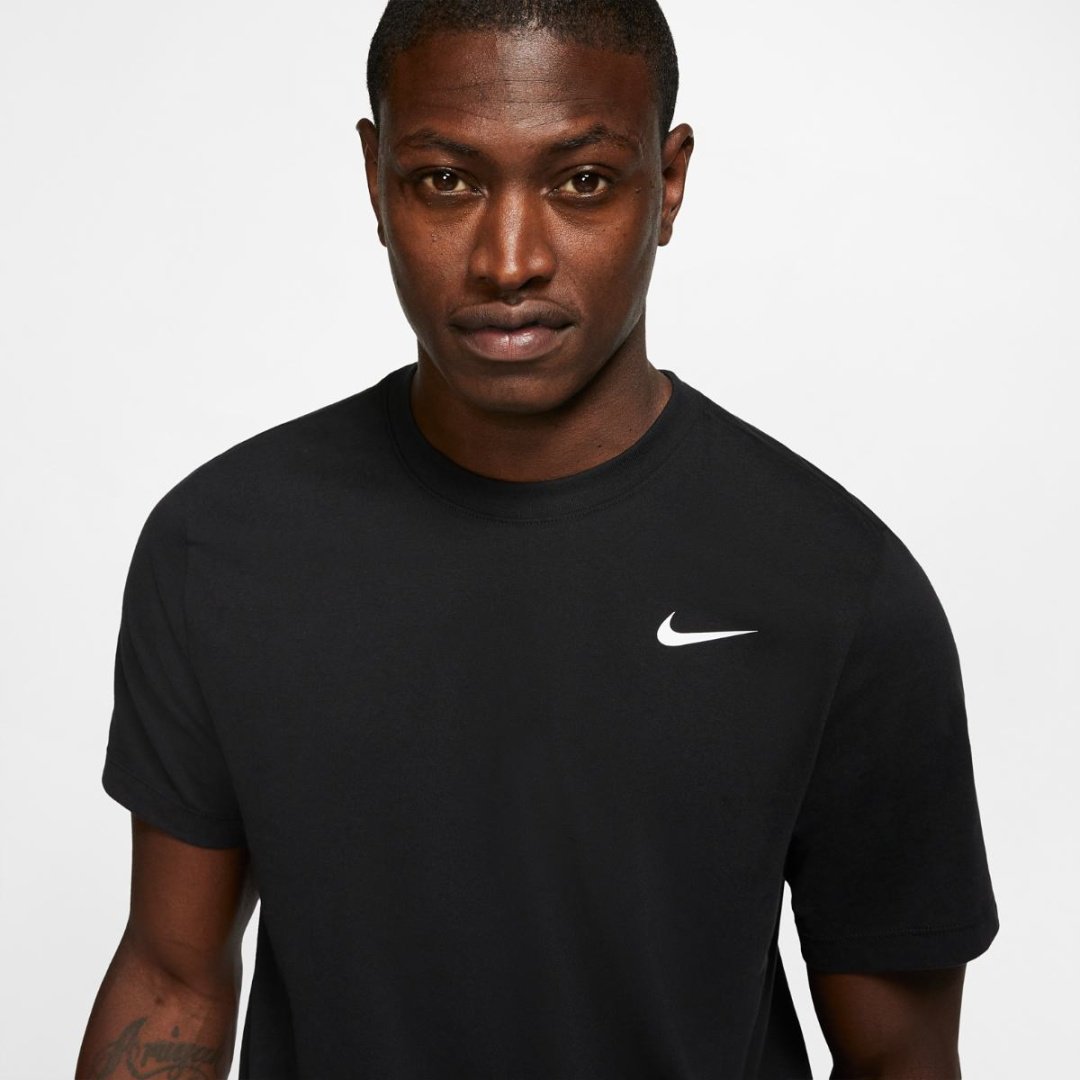 Футболка Nike M NK DRY TEE DFC CREW SOLID черный купить,NaN