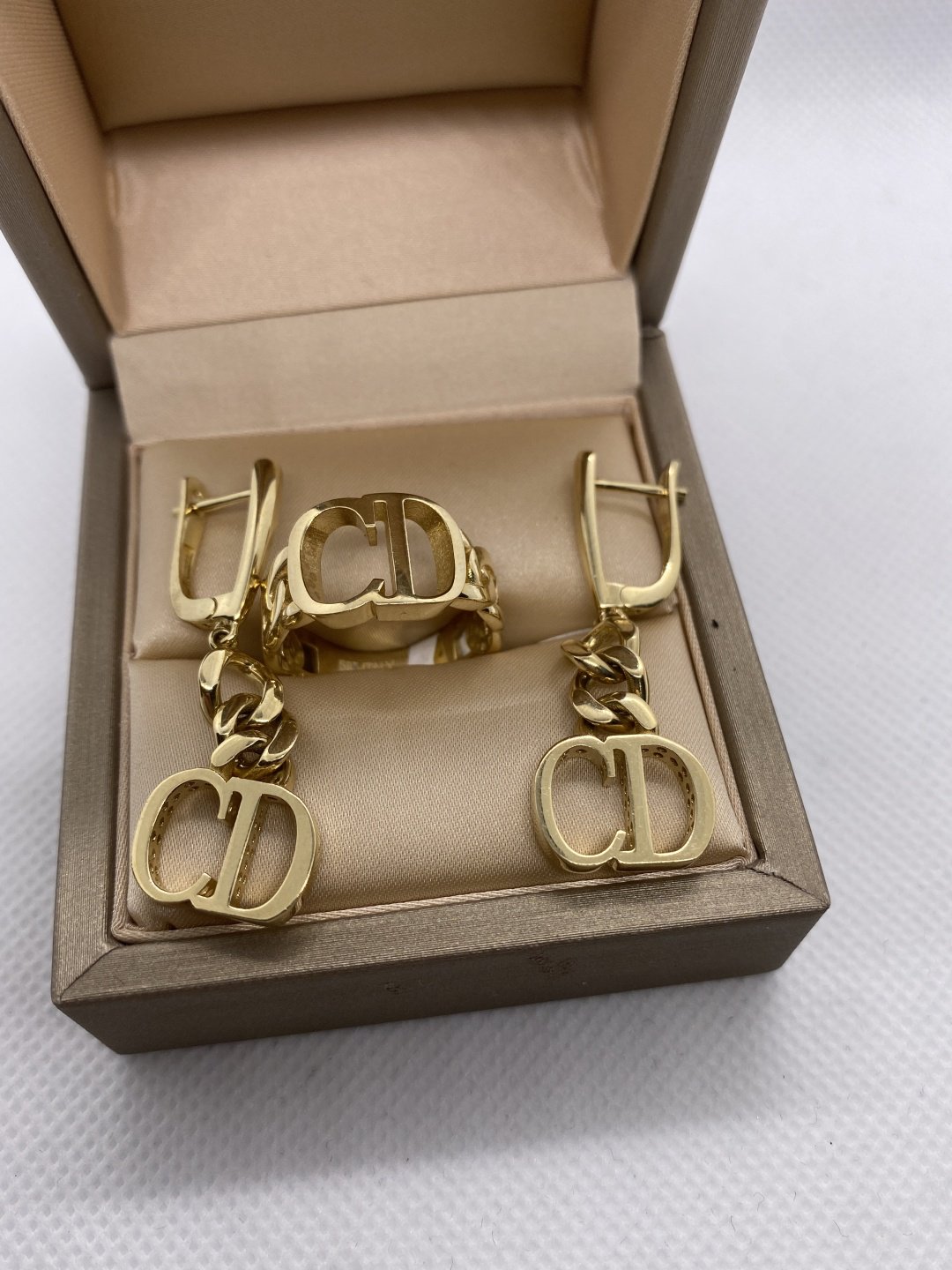 Italy Exclusive Asem вес 11.25 г золото, без вставок купить,840950