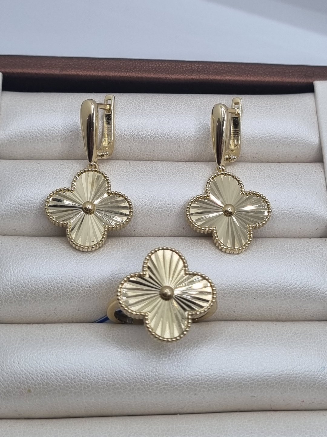Zhanar Gold ZHA84-611 вес 8.69 г золото, без вставок купить,648200
