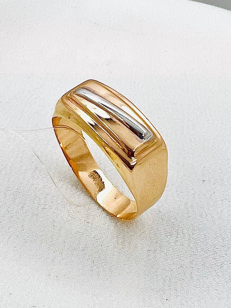 Кольцо Raia Gold 00010115 размер 20 вес 2.41 г золото, без вставок купить,NaN