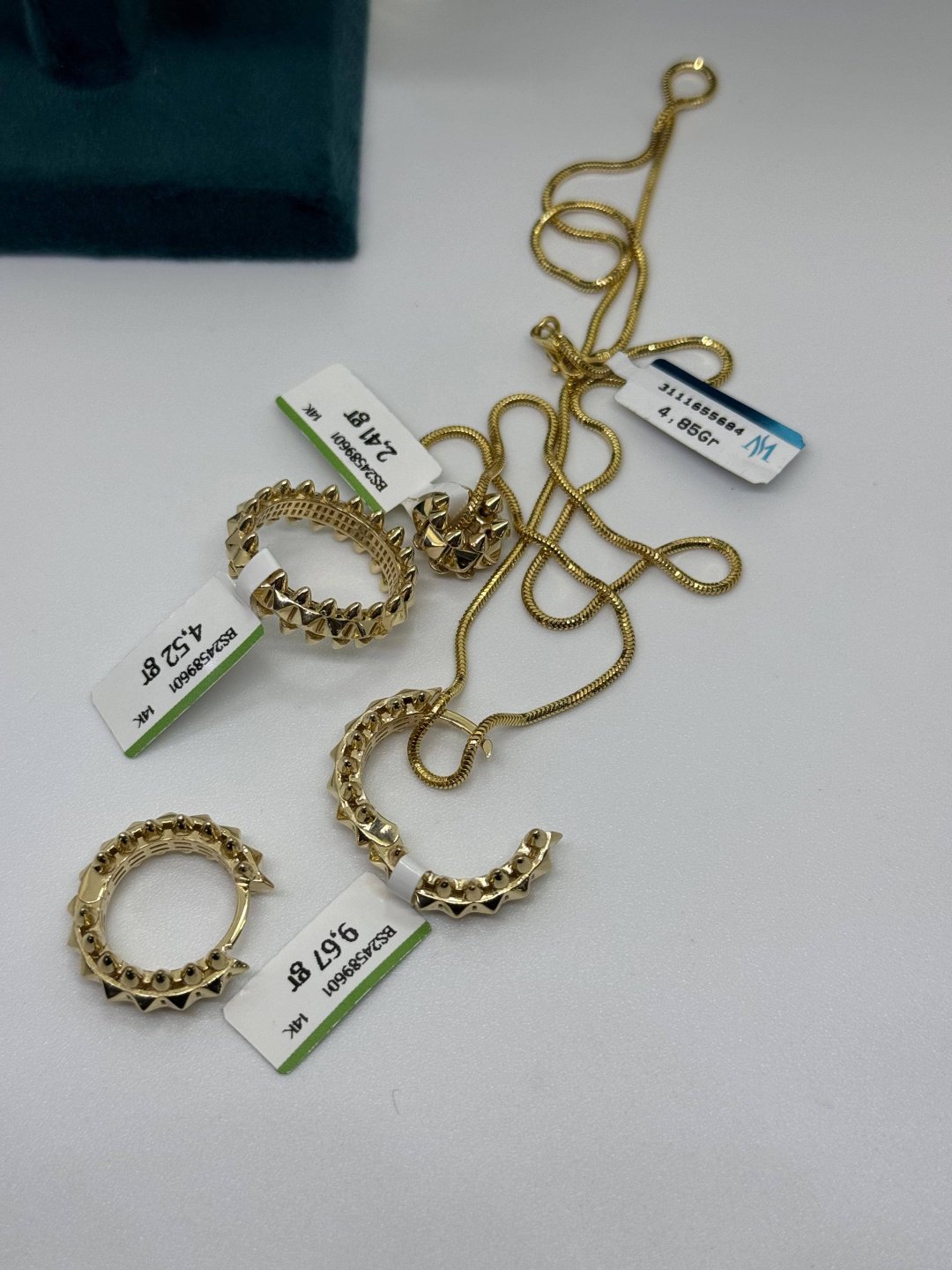 BAQ BRAND 98655 вес 21.45 г золото, без вставок купить,NaN