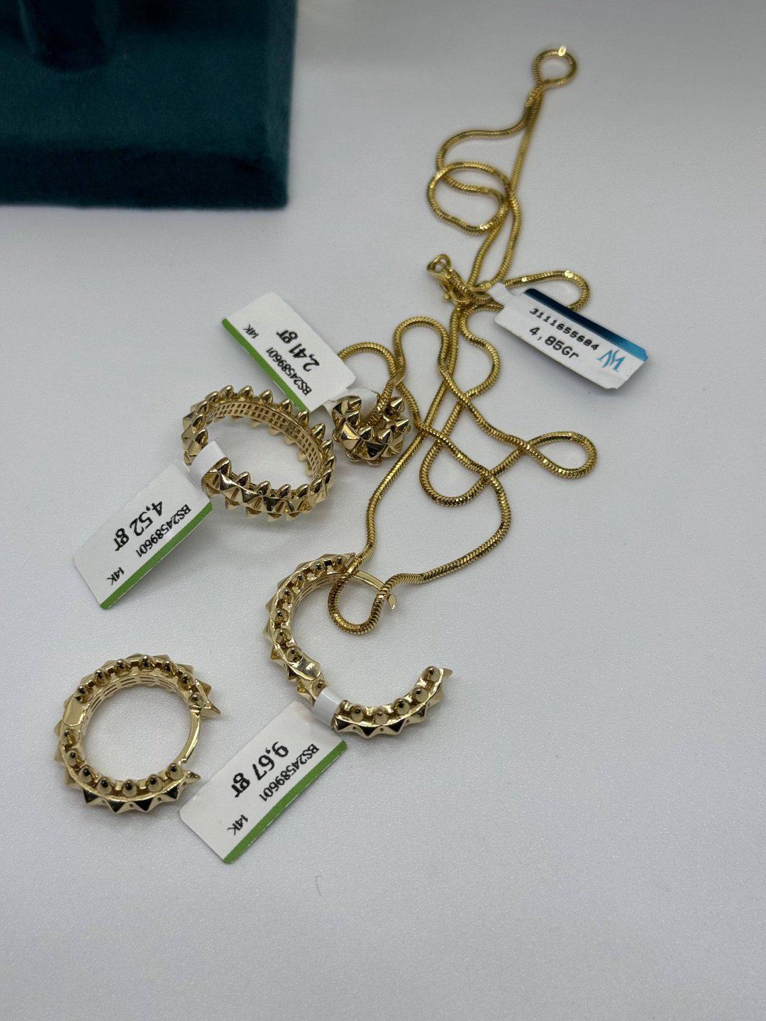 BAQ BRAND 98655 вес 21.45 г золото, без вставок купить,NaN