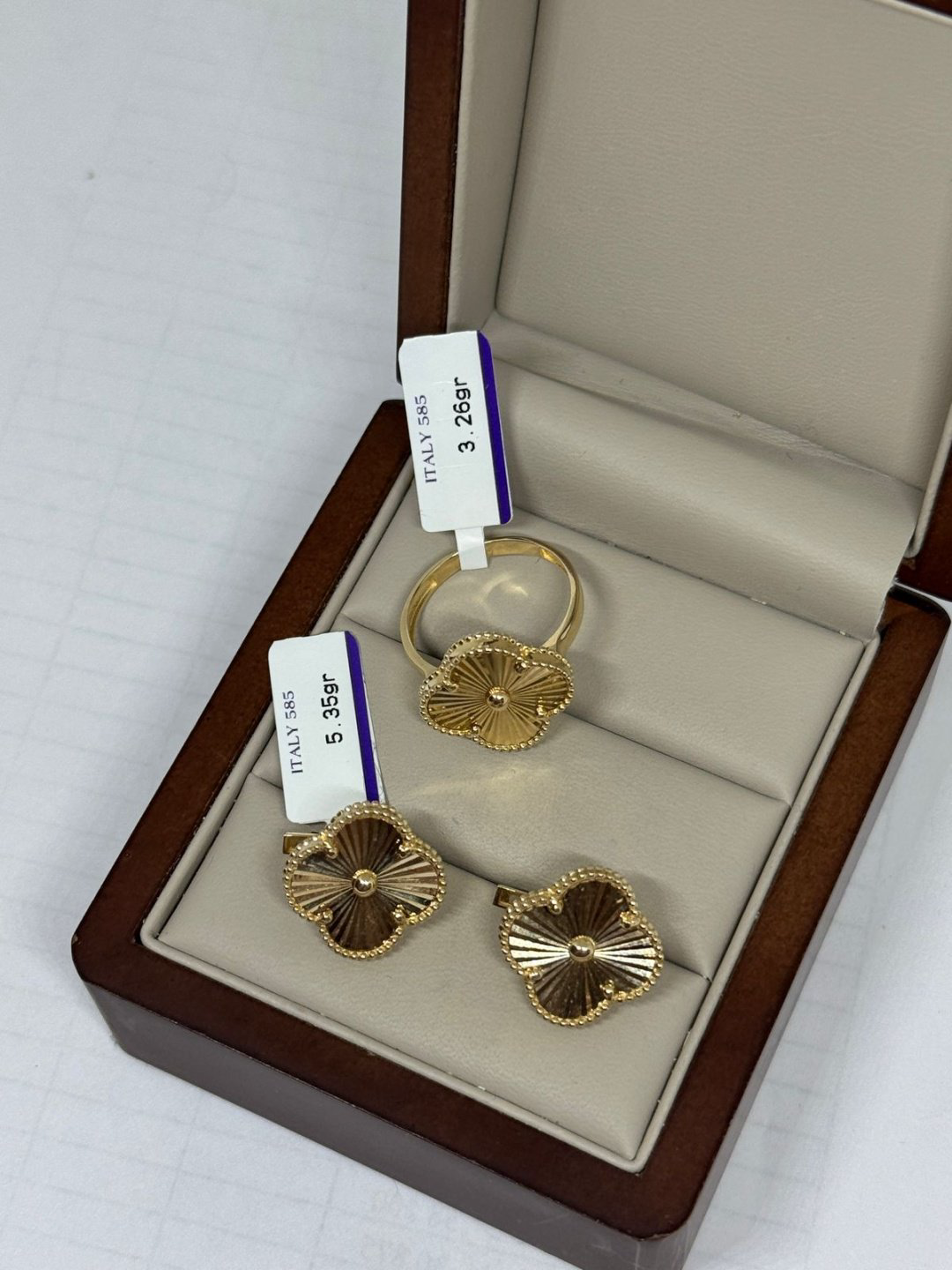 BAQ BRAND 525142 вес 8.61 г золото, без вставок купить,NaN