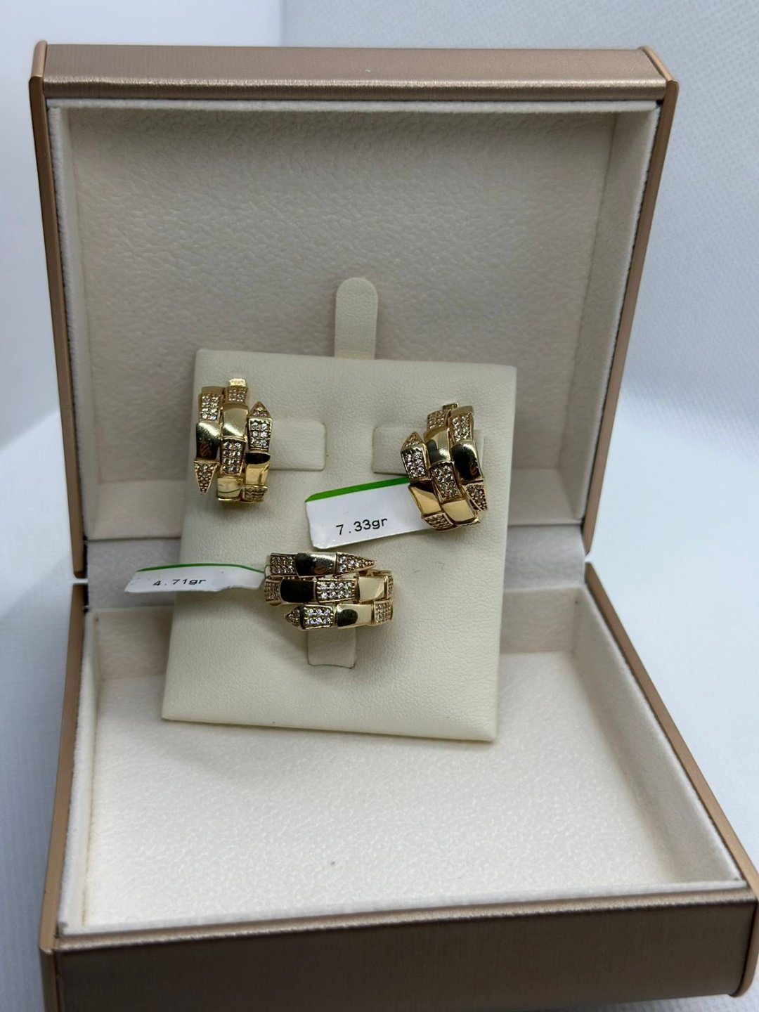 MIRSADO GOLD 5752 вес 12.1 г золото, фианит купить,903950
