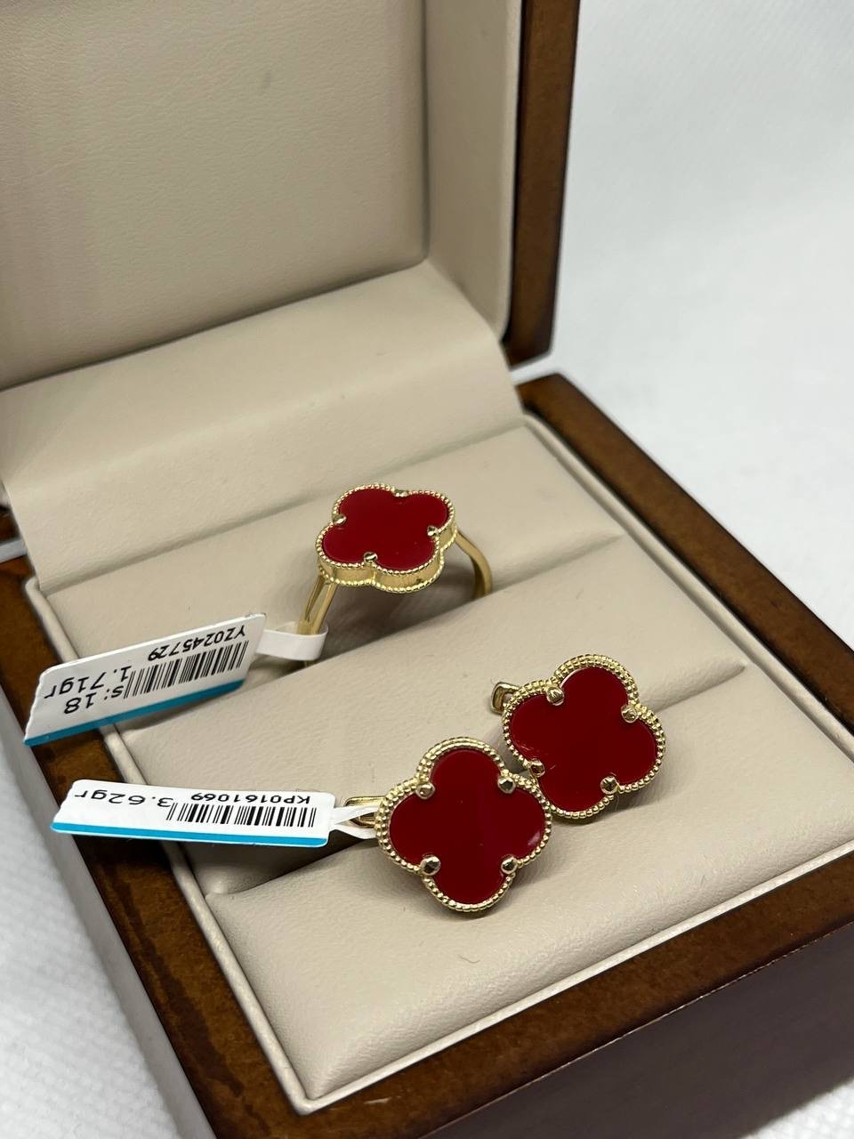 Серьги Italy Gold Aij092 вес 3.62 г золото, эмаль купить,NaN