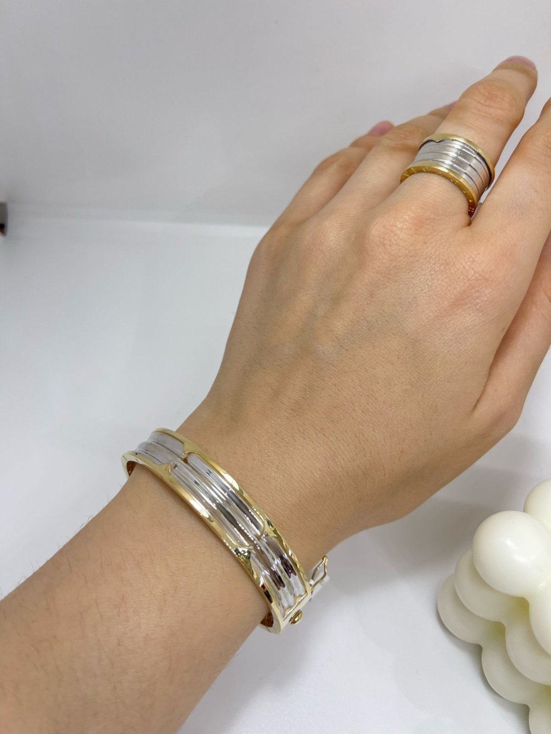 Kausar Gold 022308133 вес 25.43 г золото, без вставок купить,NaN