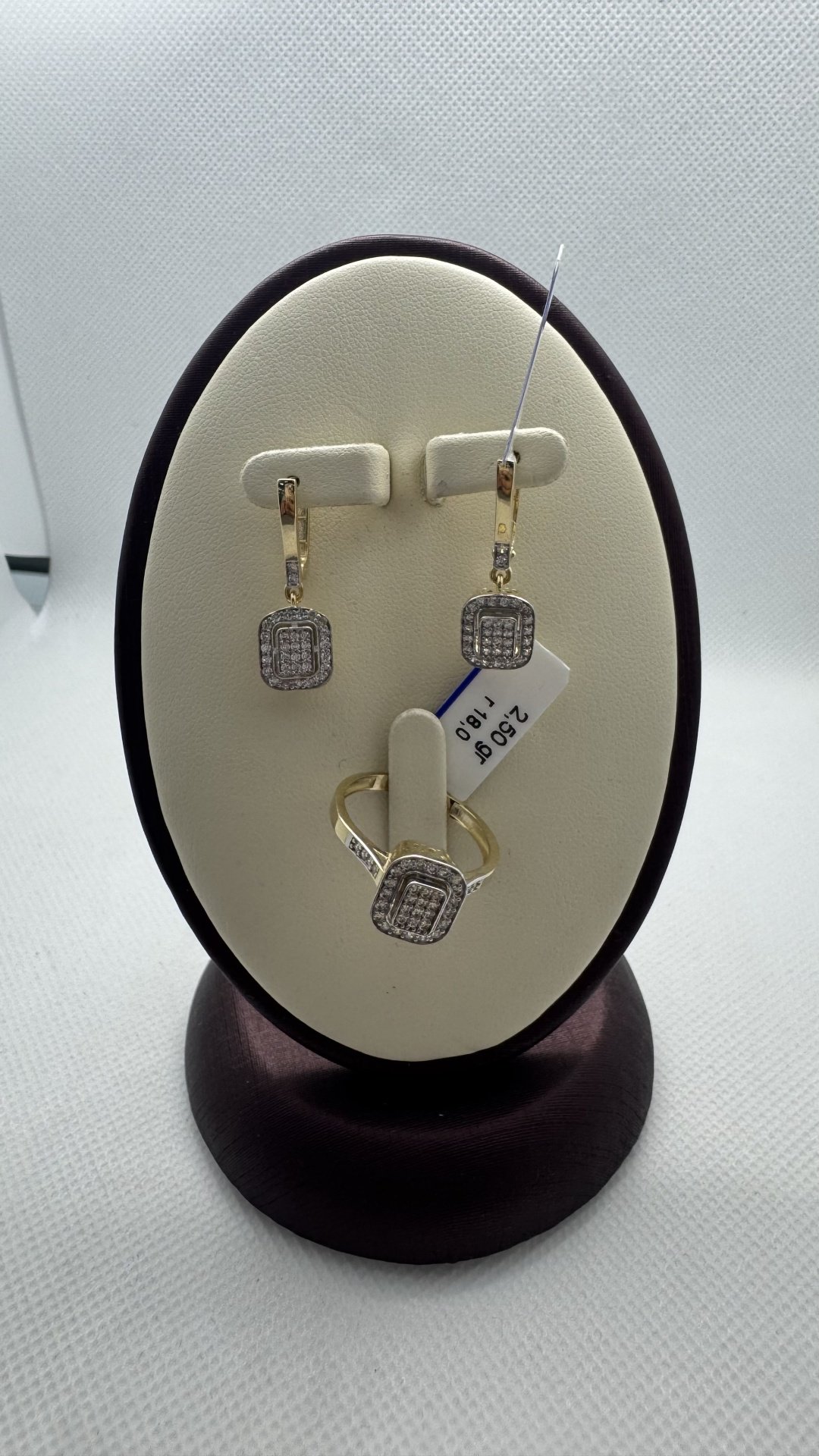 DiamonD 34256789 вес 6.22 г золото, фианит купить,463700.00000000006